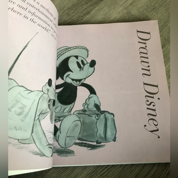 Disney Book - Picture 2 of 8